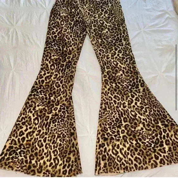 Forever 21 leopard animal print Flare Jeans #00412533 wide leg Size 27 - Picture 10 of 10